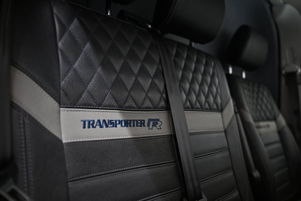 8f0979e2 b1b3 4975 f7c2 0000ec25919a.jpg