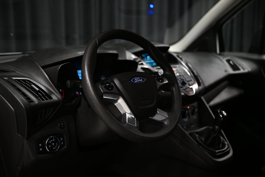 9068ce10 f5c6 3e92 4395 0000f7fbb597.jpg