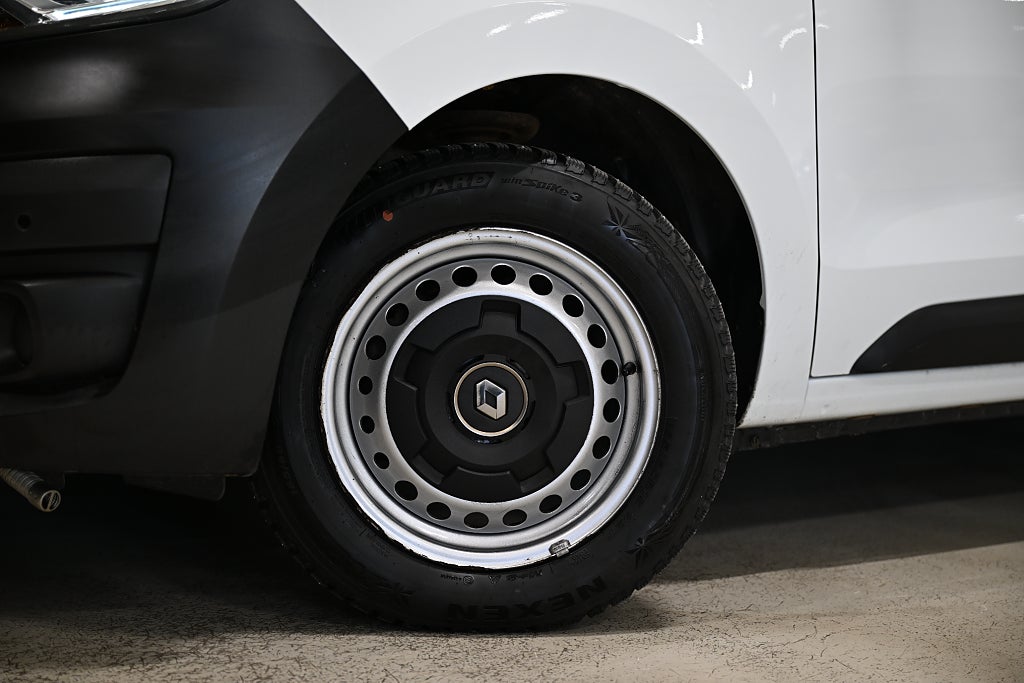 90ba76ee 51bf 0682 3141 0000424c99c4.jpg