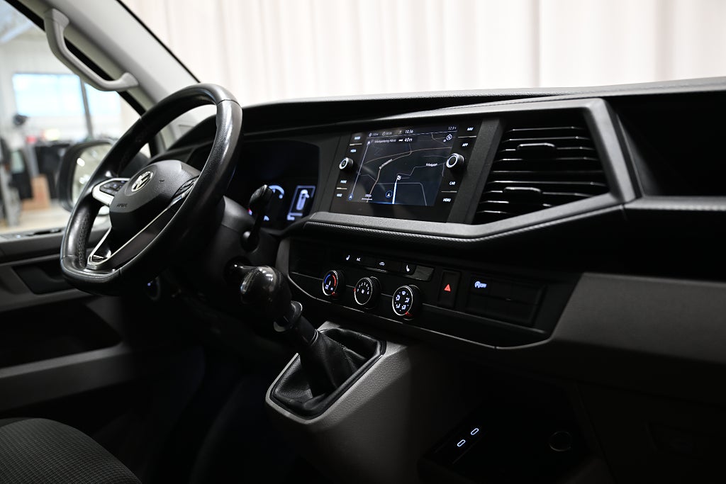 919c0afb 054d 3bca b6d1 00005a196f46.jpg