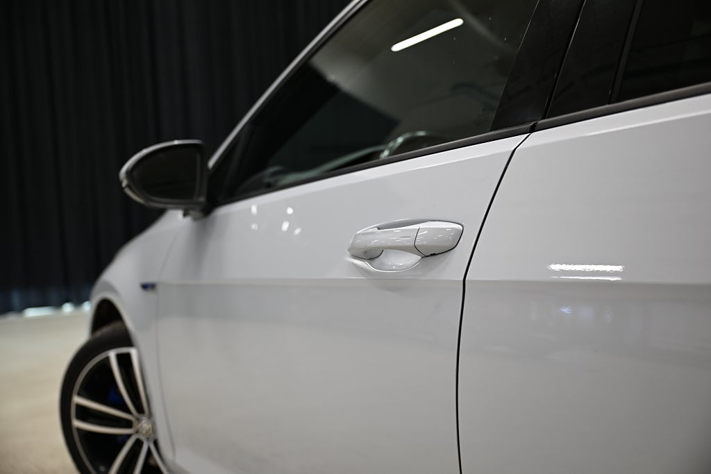 92a274f7 d726 2851 b916 0000db558cf8.jpg