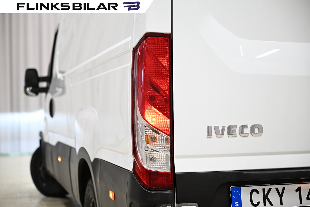 95576acf 78d3 eee0 8966 00002de41235.jpg