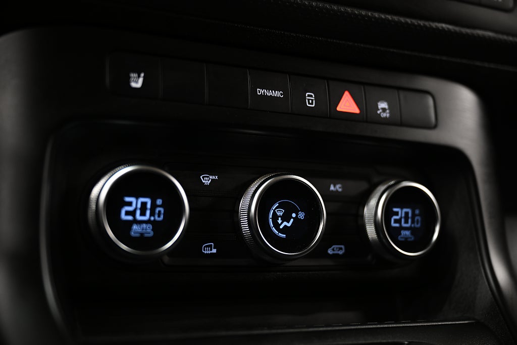 957fca0a af95 f443 c7bb 00002876397c.jpg