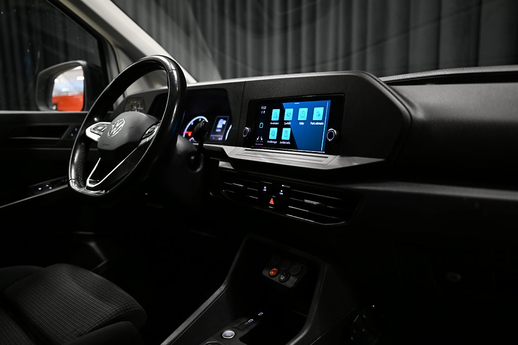 9821597d afba 81e3 f38d 0000fdfba049.jpg