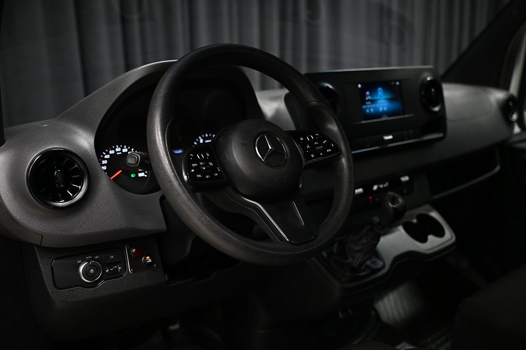 983d8cd6 9d58 4e35 dd26 0000e957f7e5.jpg