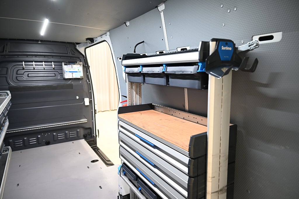 98a933ba b0a5 d4dc 6317 0000a69864f0.jpg