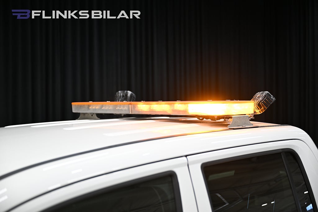 99b53724 e6a3 920e 2513 0000fca8bf0f.jpg