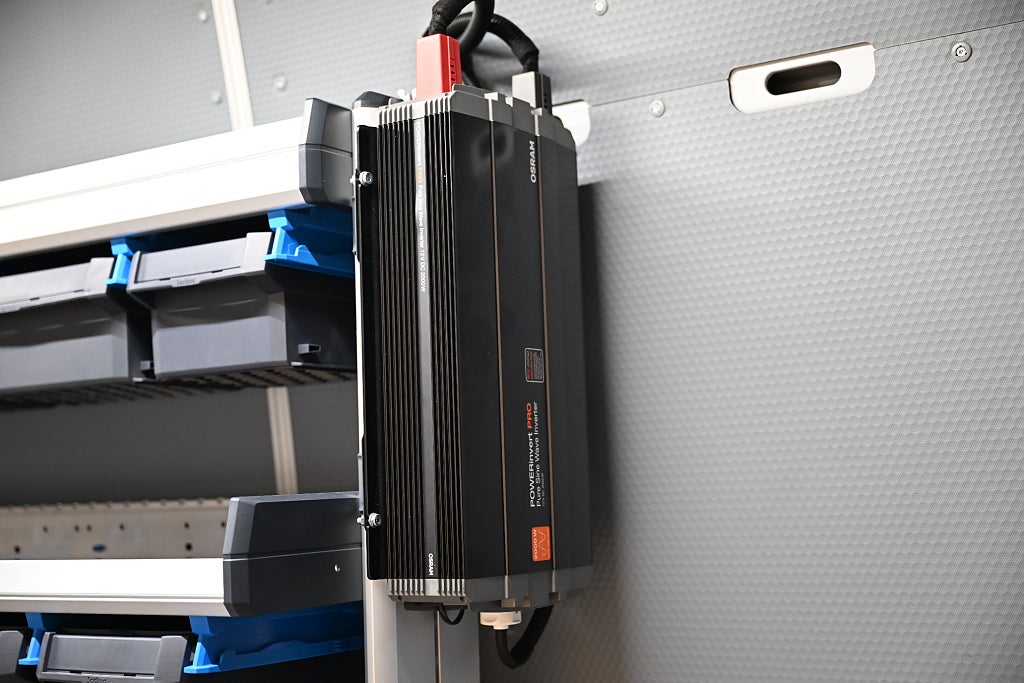 9a55baf6 9528 1bff 8bdc 0000eb78a41b.jpg