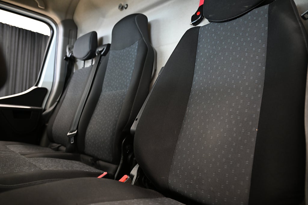 9cd5ac9e cc95 fc4c 8a57 0000e88c054d.jpg