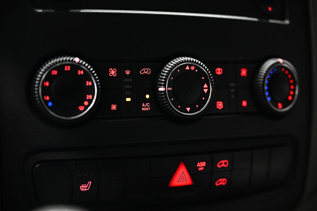 9ce40c8b 9090 f101 9ae4 0000aa216ef8.jpg