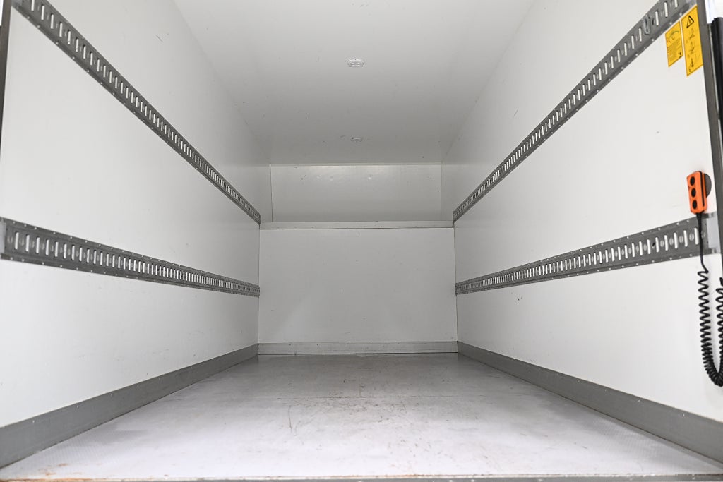 9e70c869 8a56 9243 8a0c 00004f852b3d.jpg