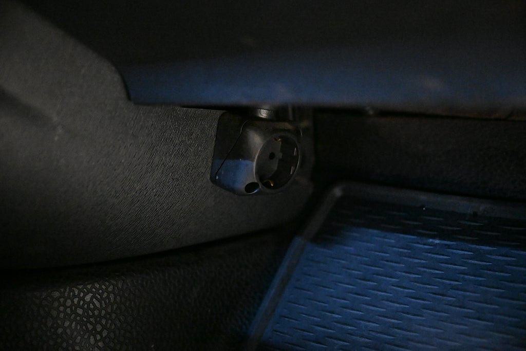 a1330117 bc46 c639 bd35 000010d1386a.jpg