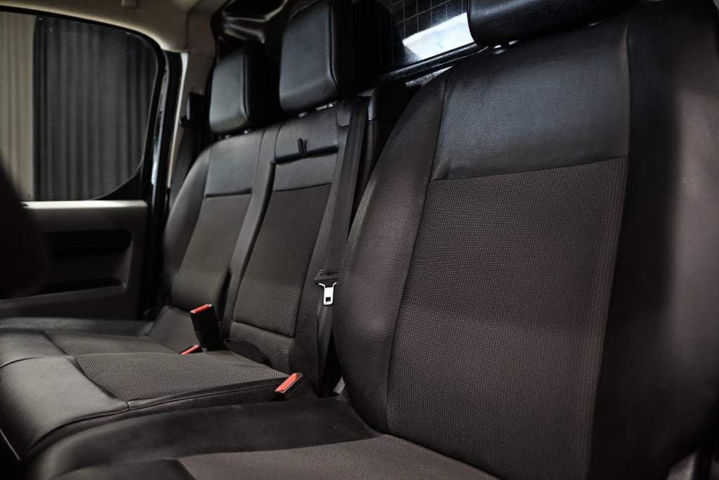 a1adad43 3233 c7f1 e615 0000044bfa03.jpg