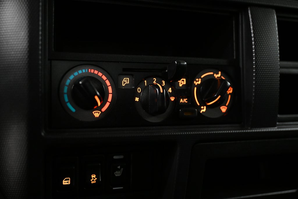 a379978a c611 a307 50c2 00003d030032.jpg