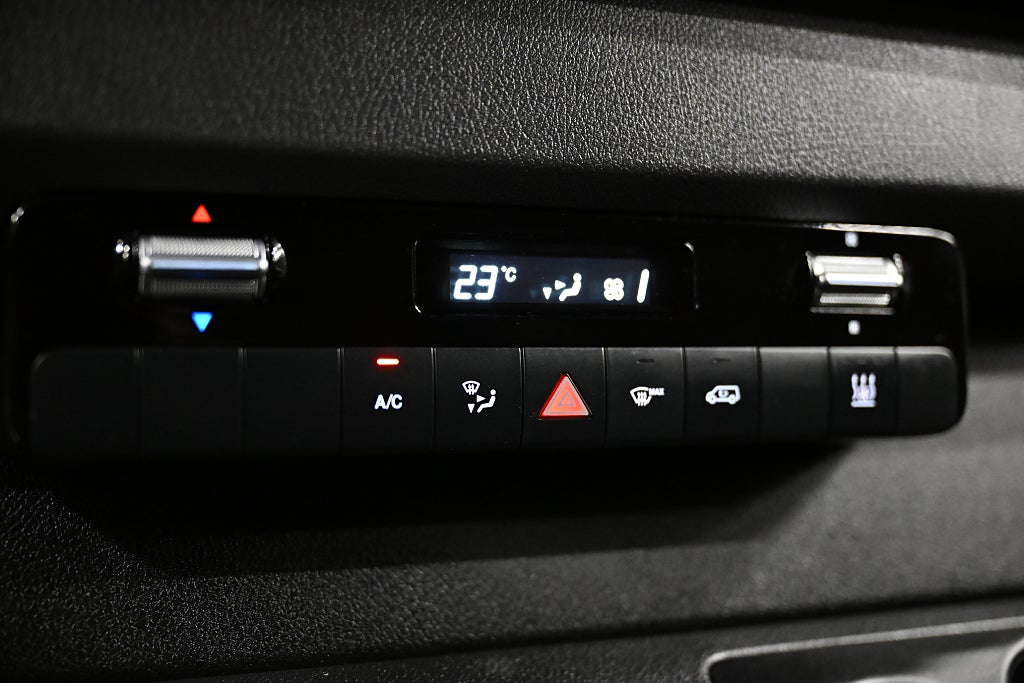 a46bac52 676d 9dd4 83e3 0000389f84e3.jpg