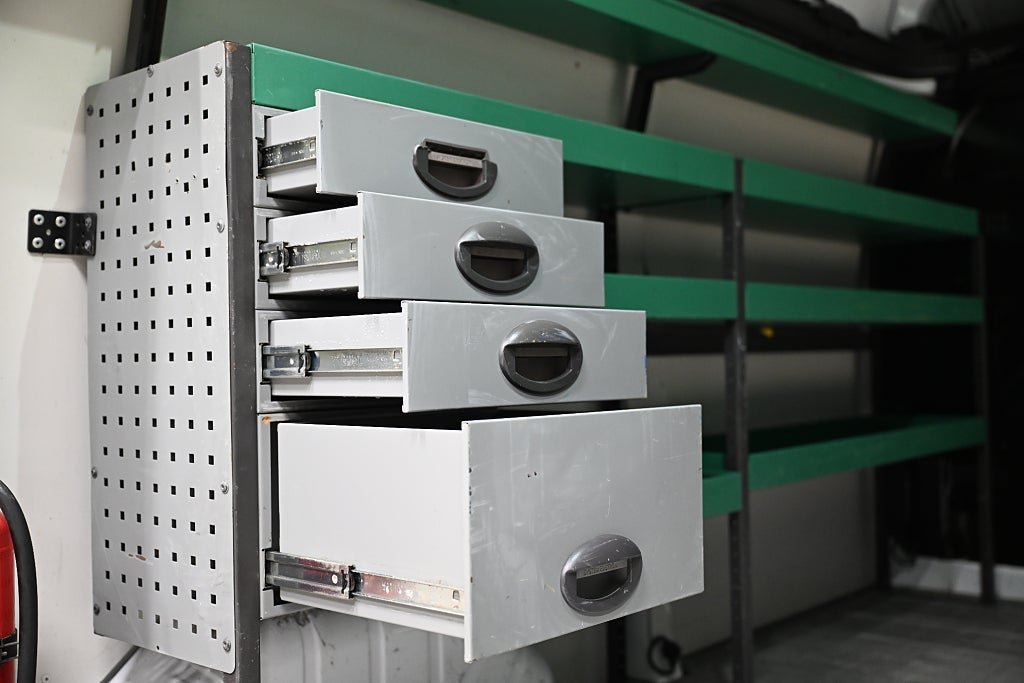 a4e2b07a 85e8 cb51 24e5 000073905b34.jpg