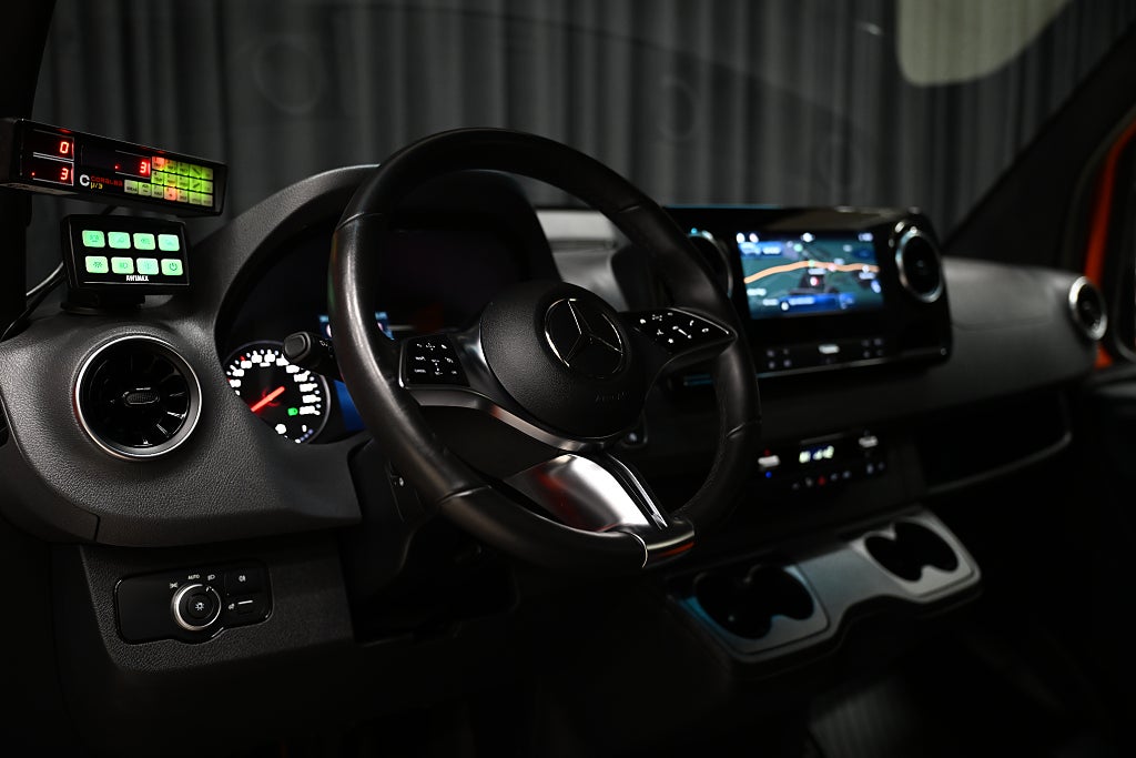 a57d809b 1a3d 6b86 b887 00008e10815a.jpg