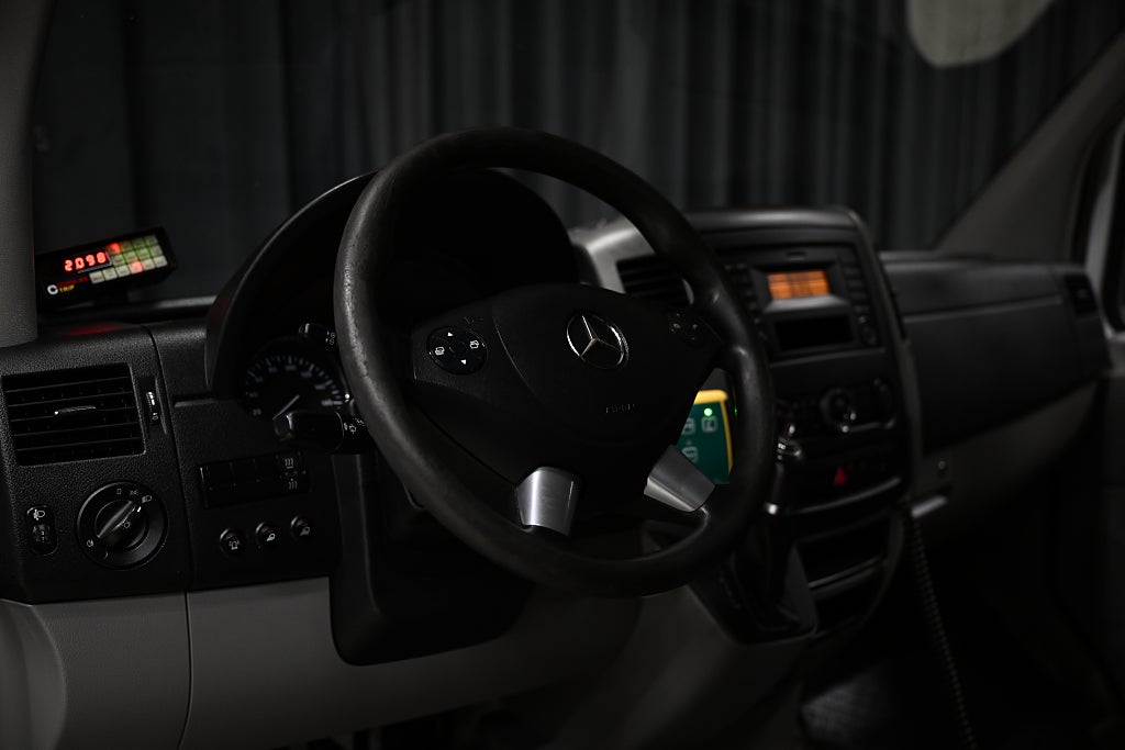 a5e61db8 7931 da3c 33f6 00000b600f3a.jpg