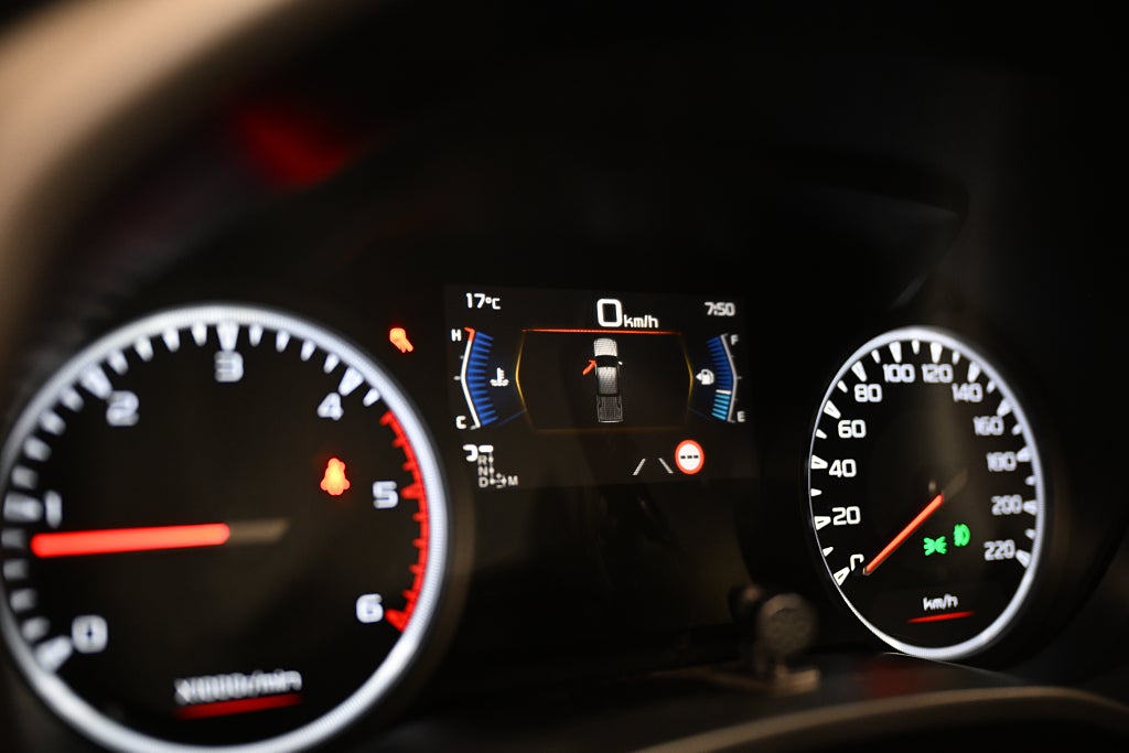 aadffc60 17c5 fa37 f172 0000ae1fa6b3.jpg