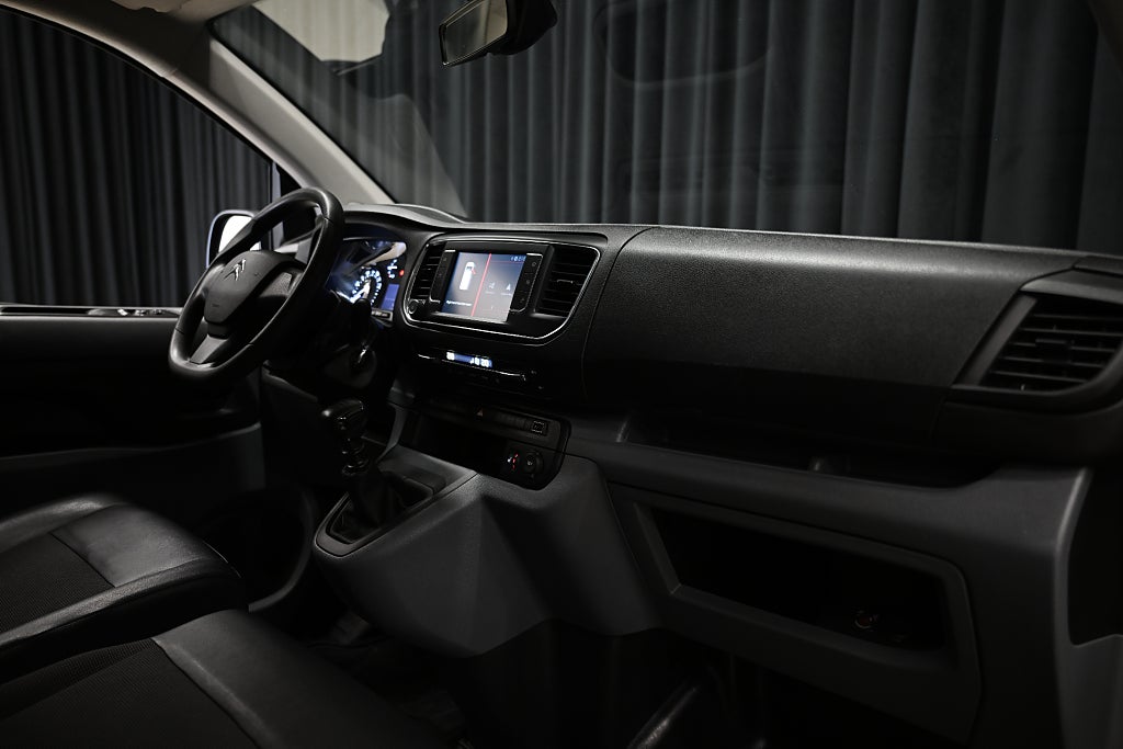 ab322eb9 8ed4 050a d89c 000068c18bb4.jpg