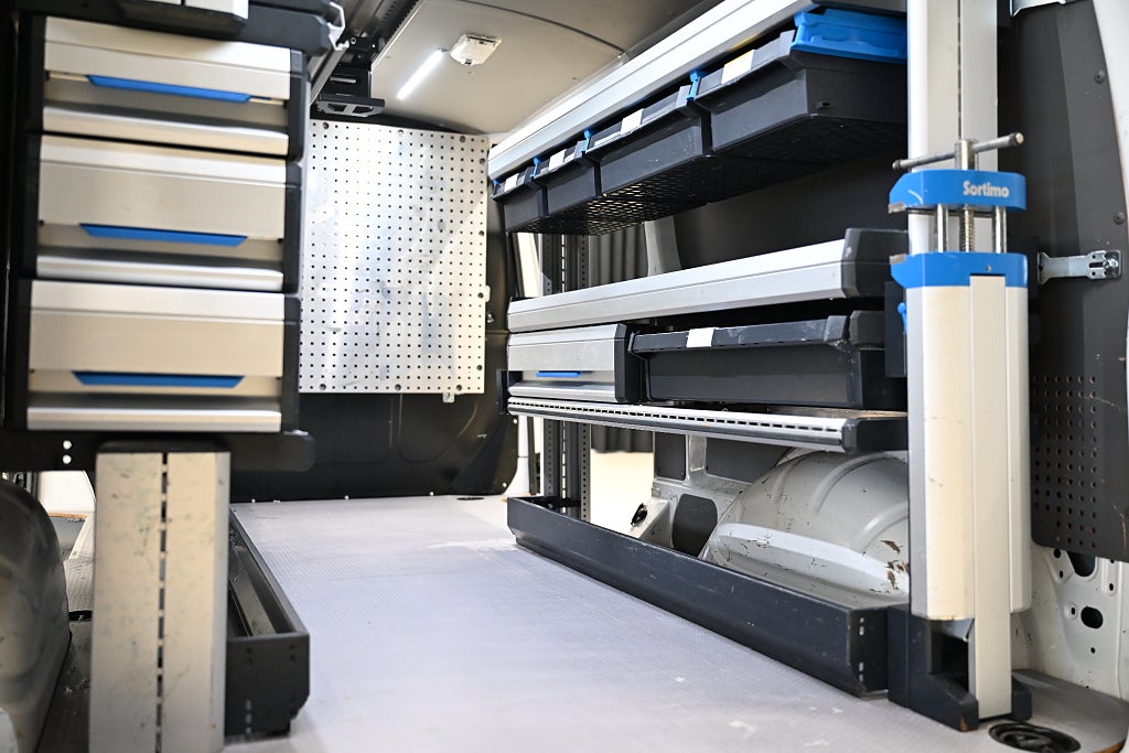 ac15d9e3 4522 ee6d 10ec 0000c301af4c.jpg