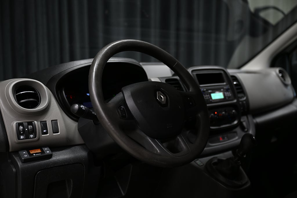 ac4e9420 81cc d5c4 4434 00009698668a.jpg