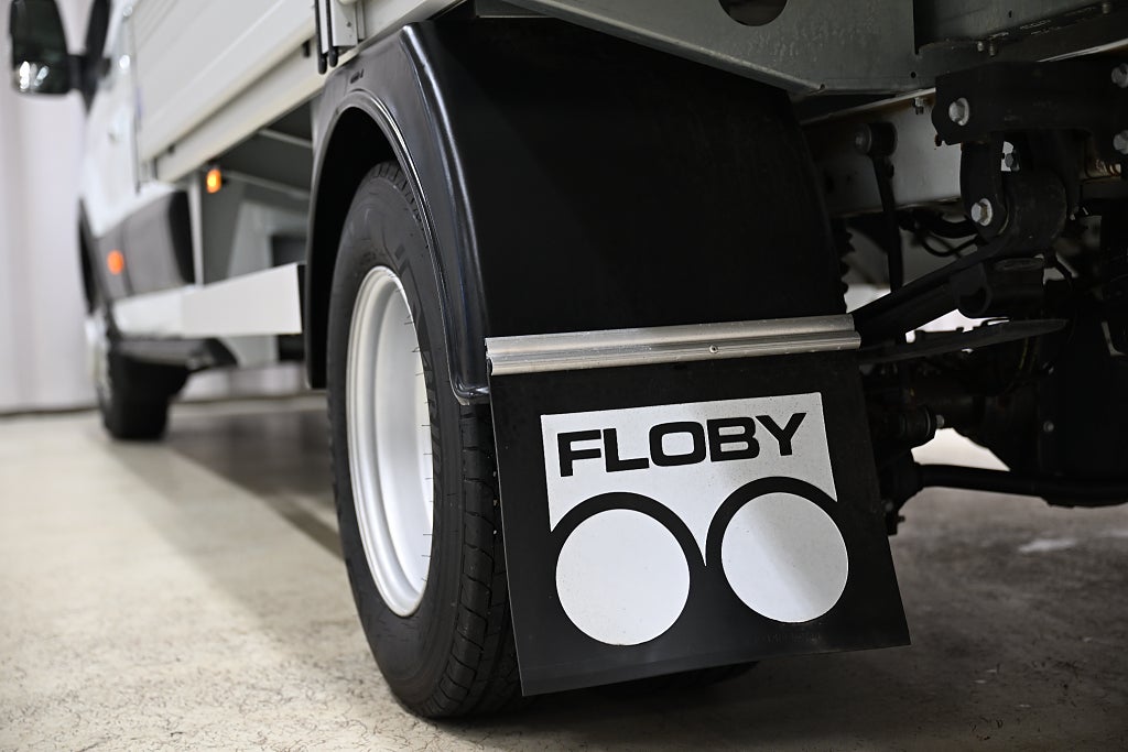 adb889f7 03d3 33b8 780e 00002f89e244.jpg