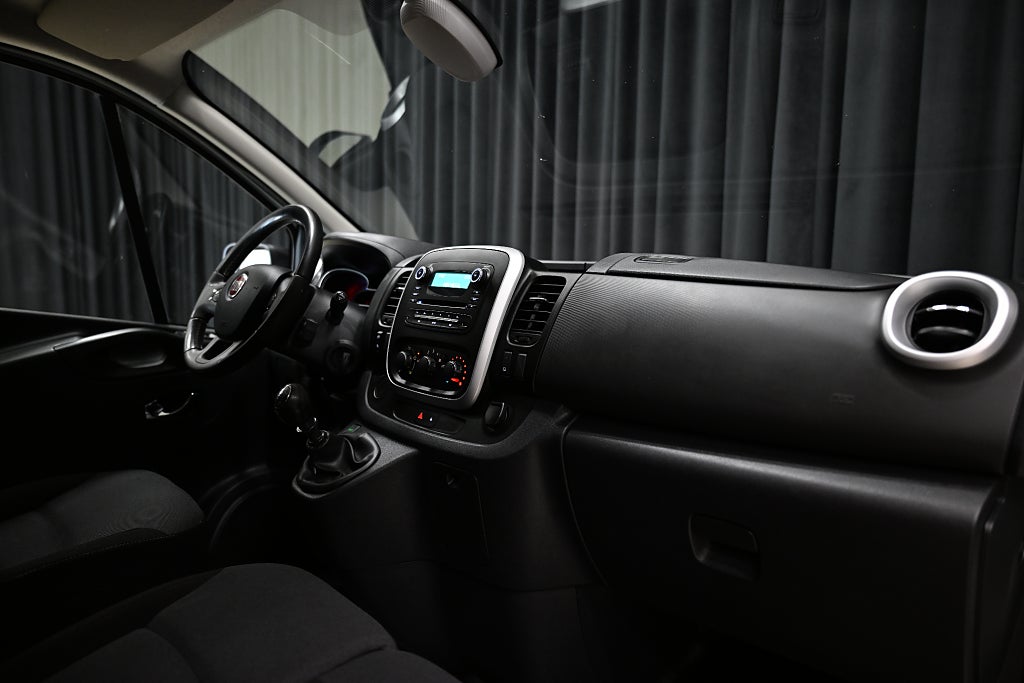 ae4bc6a5 5b21 134a 3361 0000debd59d1.jpg