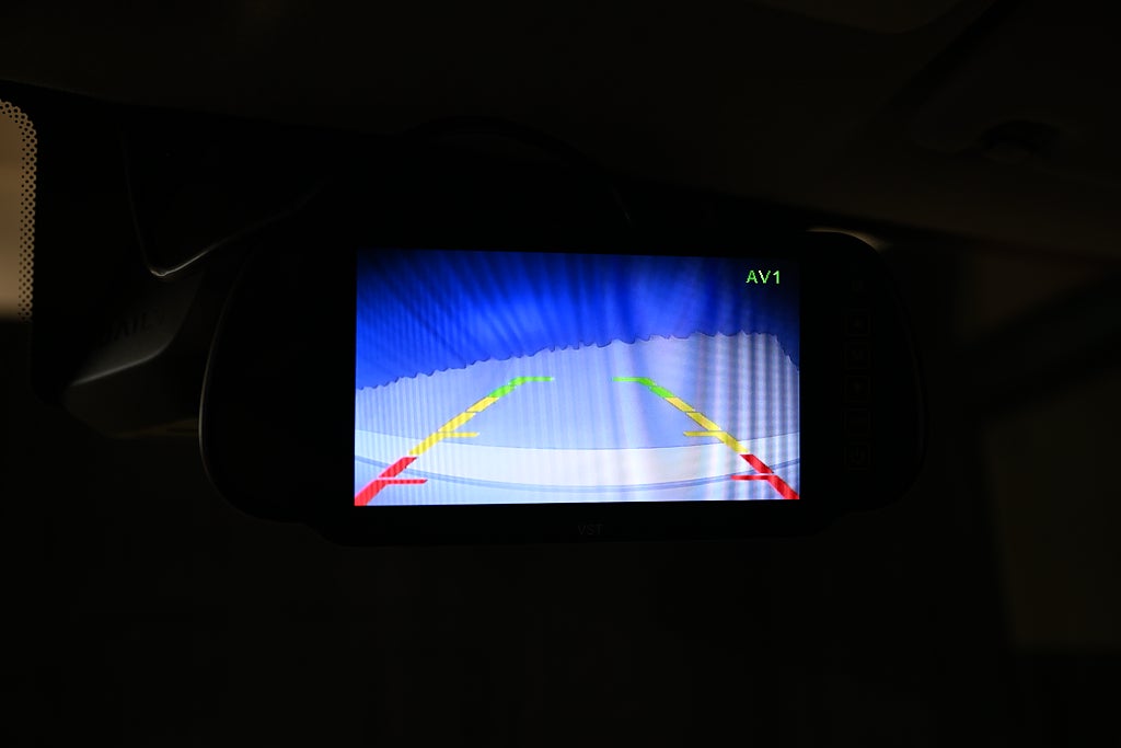 ae7034ff 197a 8cfd 8b1d 00003f90f04c.jpg