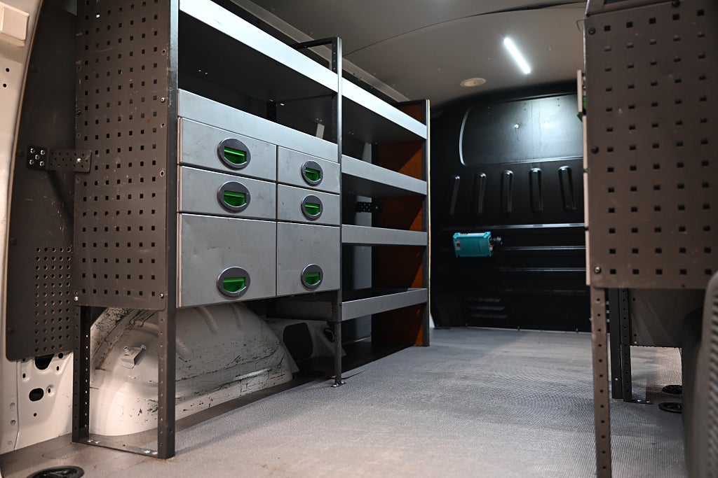 b1026c2f db59 be3b b2f3 0000d4e99ee0.jpg