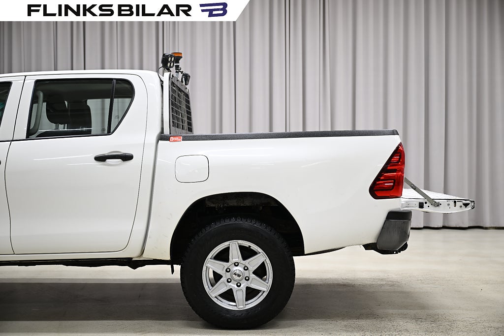 b2000b22 6183 cb0b 48b6 0000cf7dac80.jpg