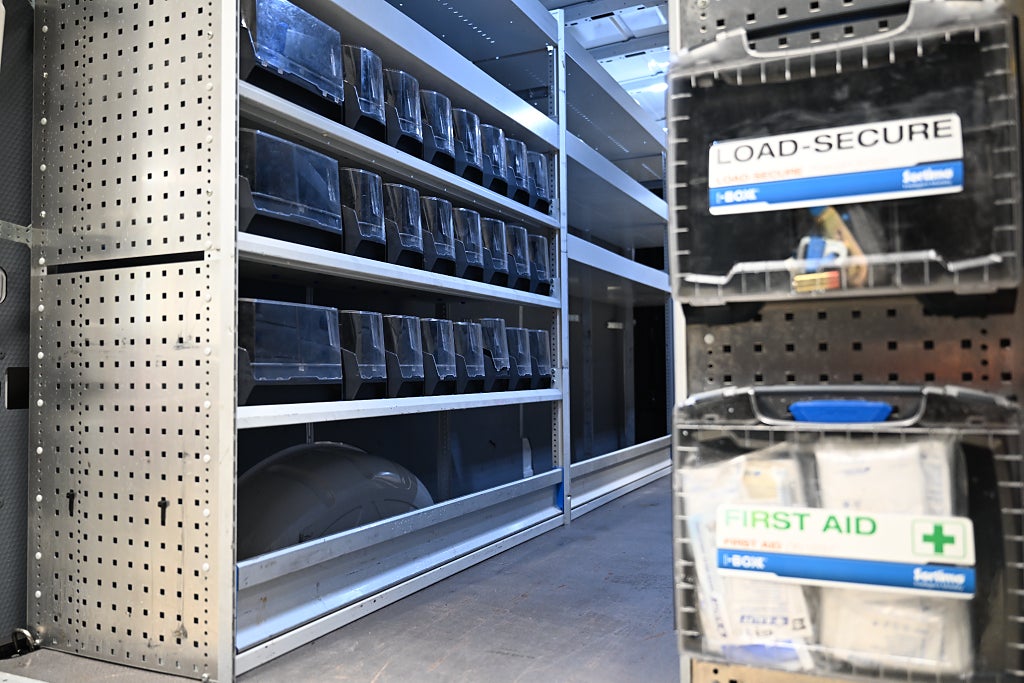 b21f130f bbff 9056 4dfc 000075f9da7b.jpg