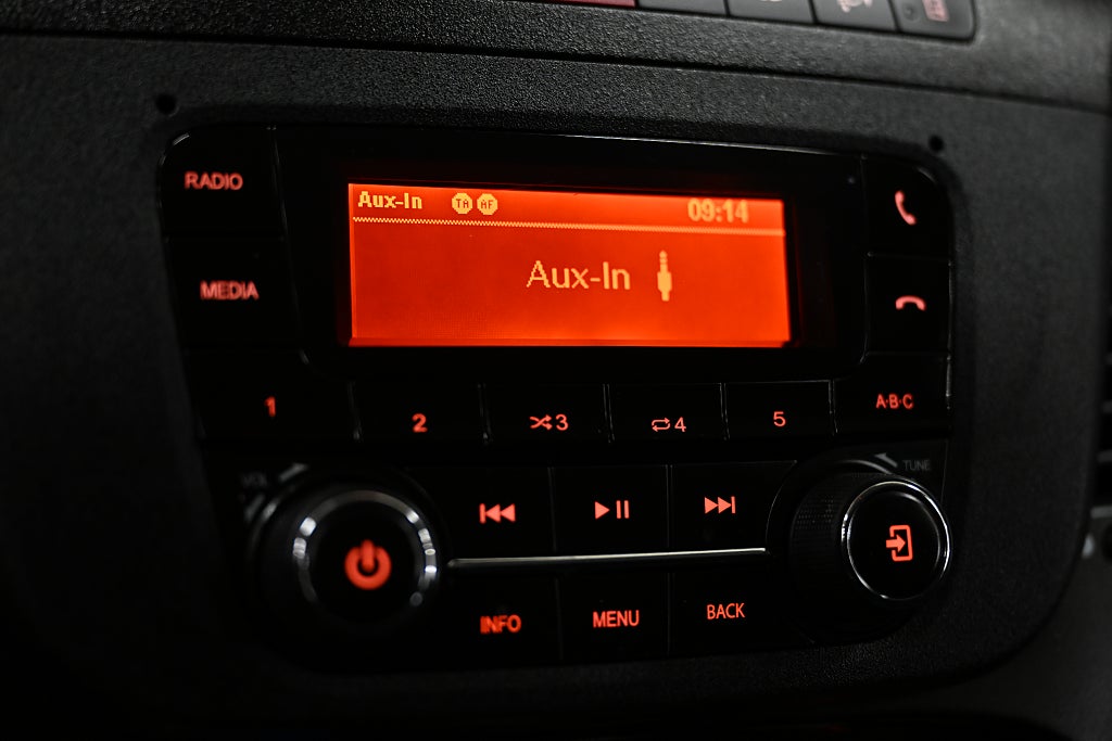 b4b491a1 7124 2589 57d2 00009f5cdde3.jpg