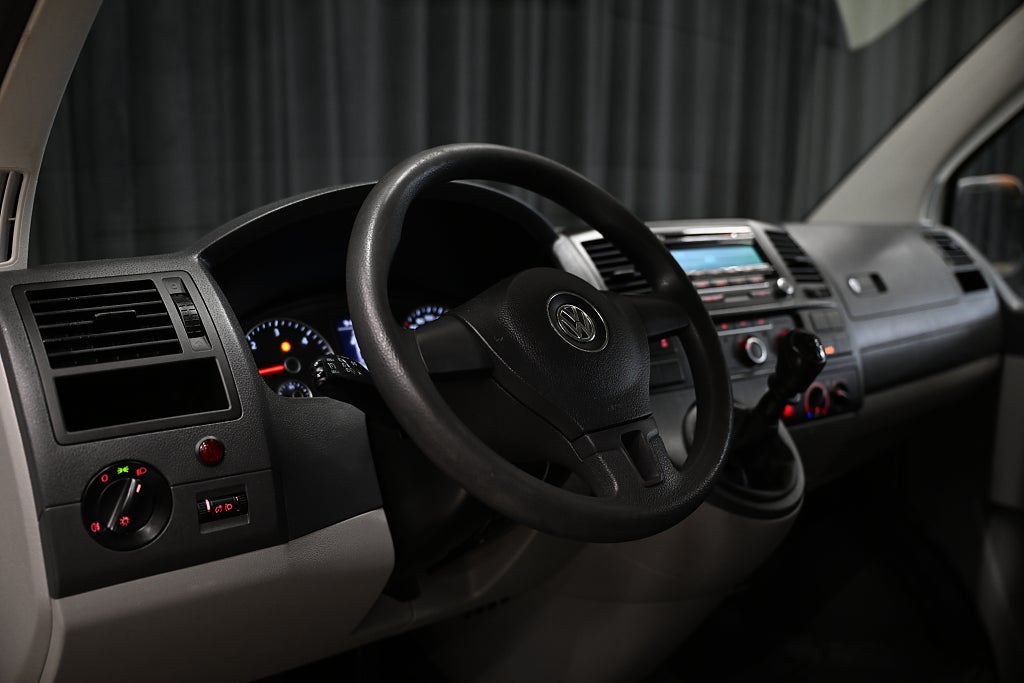 b60a706a ba75 5fb8 2413 0000d5cb6f23.jpg