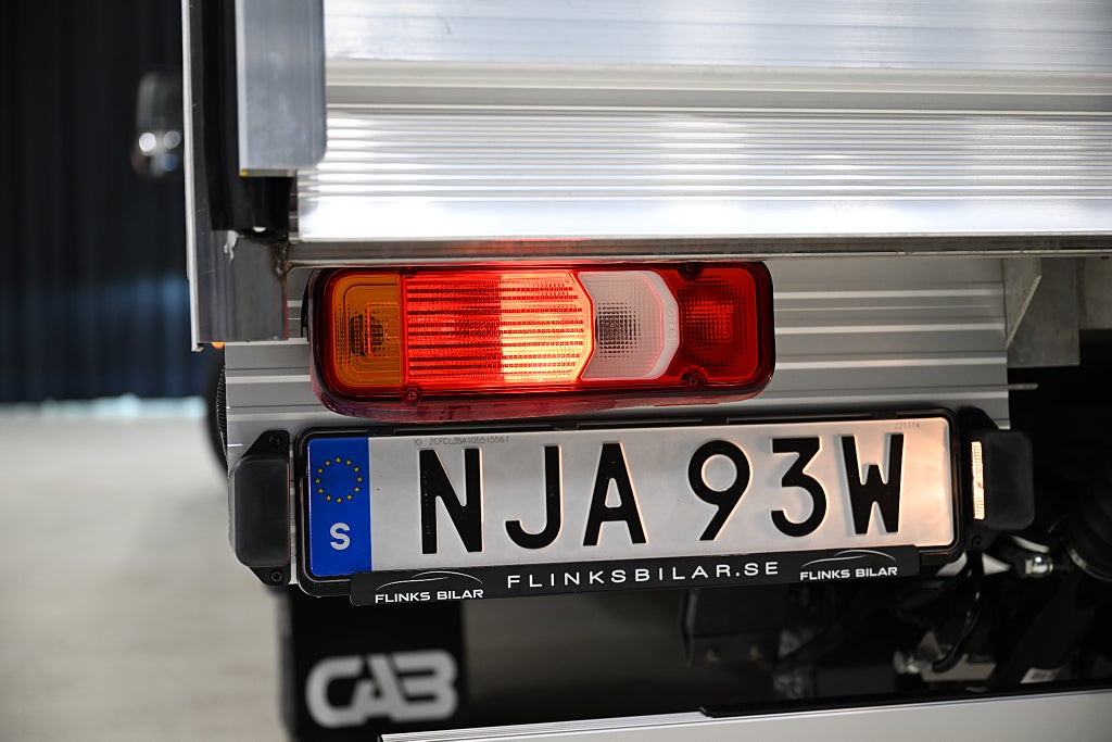 b70860ce a3c3 633d fd46 0000e98a4d34.jpg