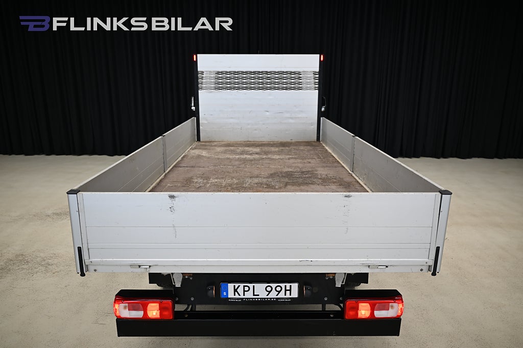 b7c20966 f6f8 8efd 2290 000078e3170d.jpg