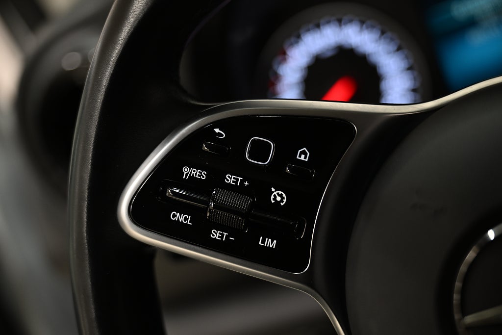 b7e4b777 26c0 b243 34d0 000000547e5c.jpg