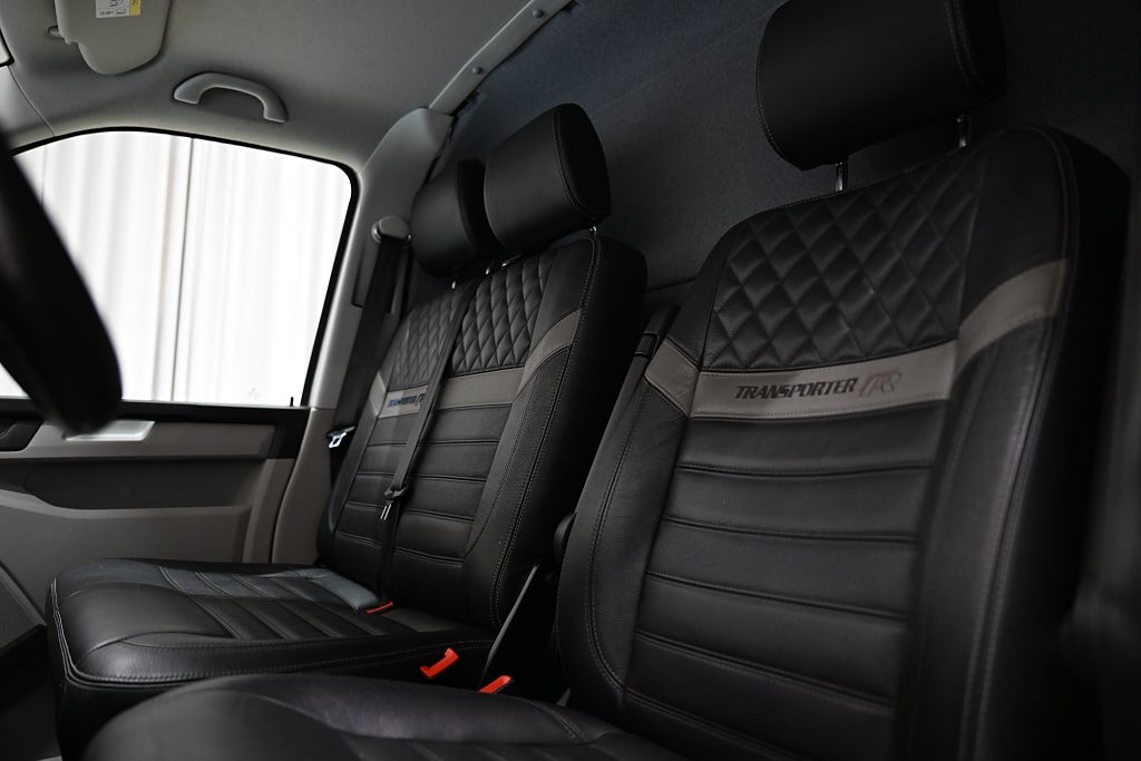 b8978854 1fb2 2cbf 3738 00007c16dc5d.jpg