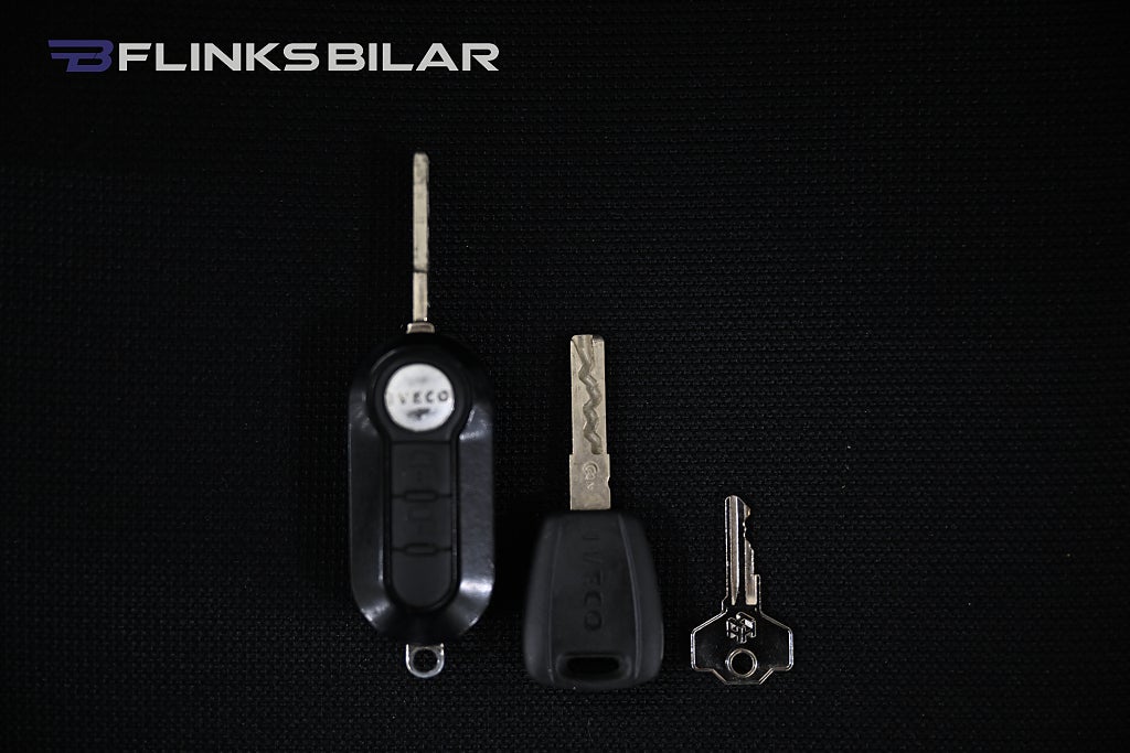 b93eeddb 235c ae5e fd32 00000e90b464.jpg