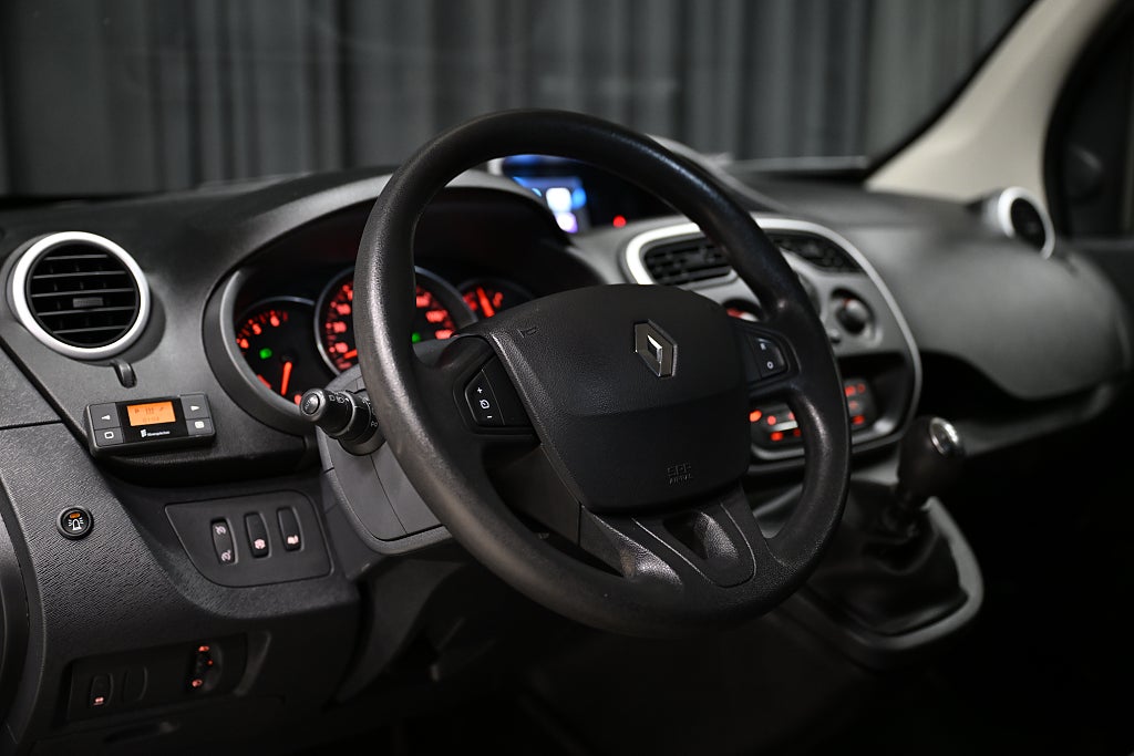 ba235b3d 013f 7b16 4d22 00008bd759aa.jpg