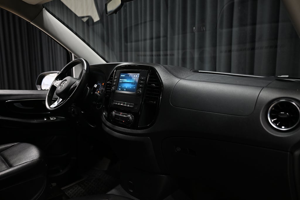 bfaa69ca 4bfe 1f05 091c 000015495f4d.jpg