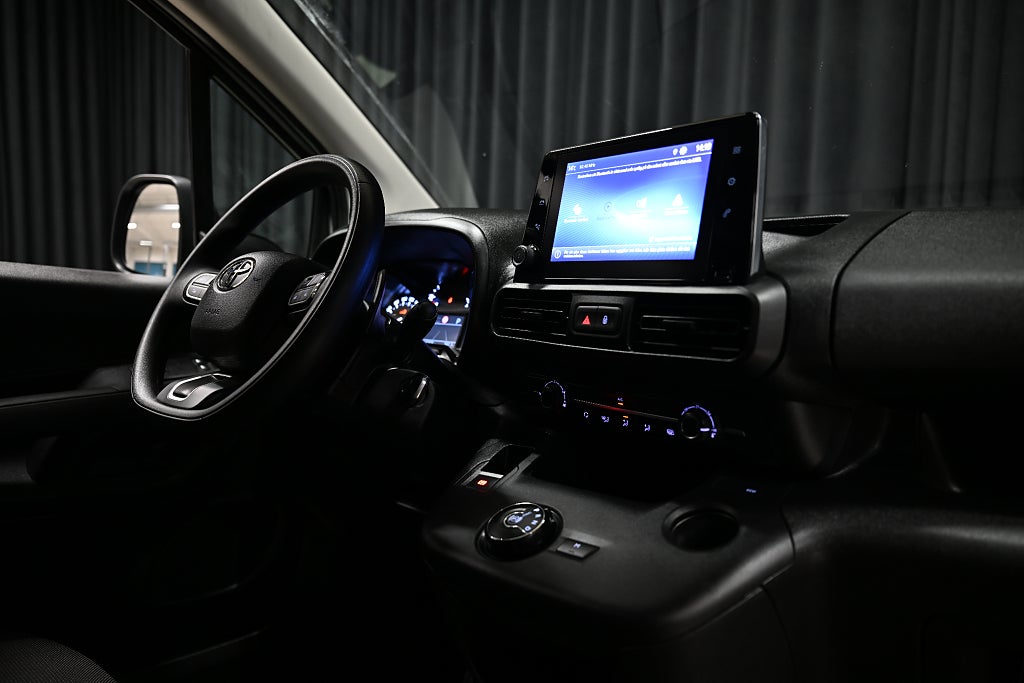 c153235e dfc4 d764 8ff2 00004bd883b5.jpg