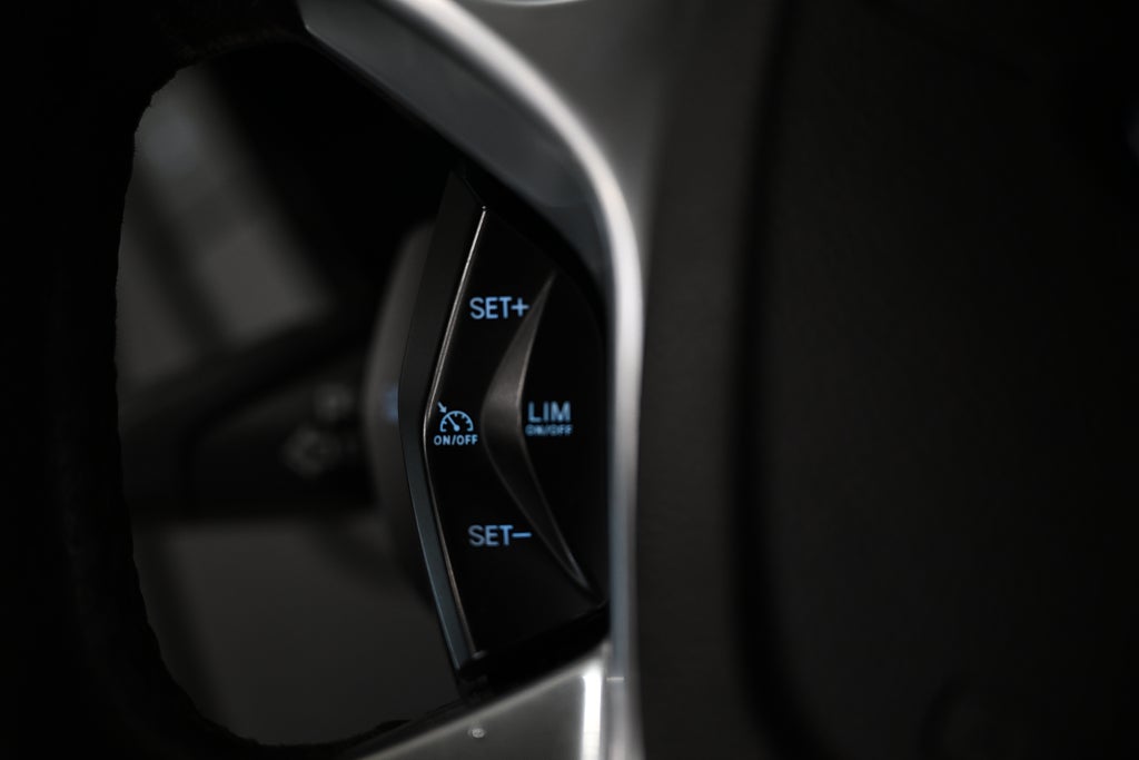 c15962d9 122e 7816 812e 0000cb8a2554.jpg