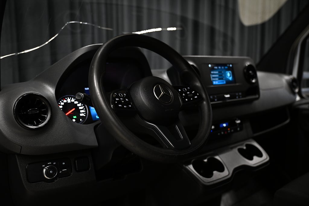 c23d298e 2969 fc35 ead7 0000fcc14683.jpg