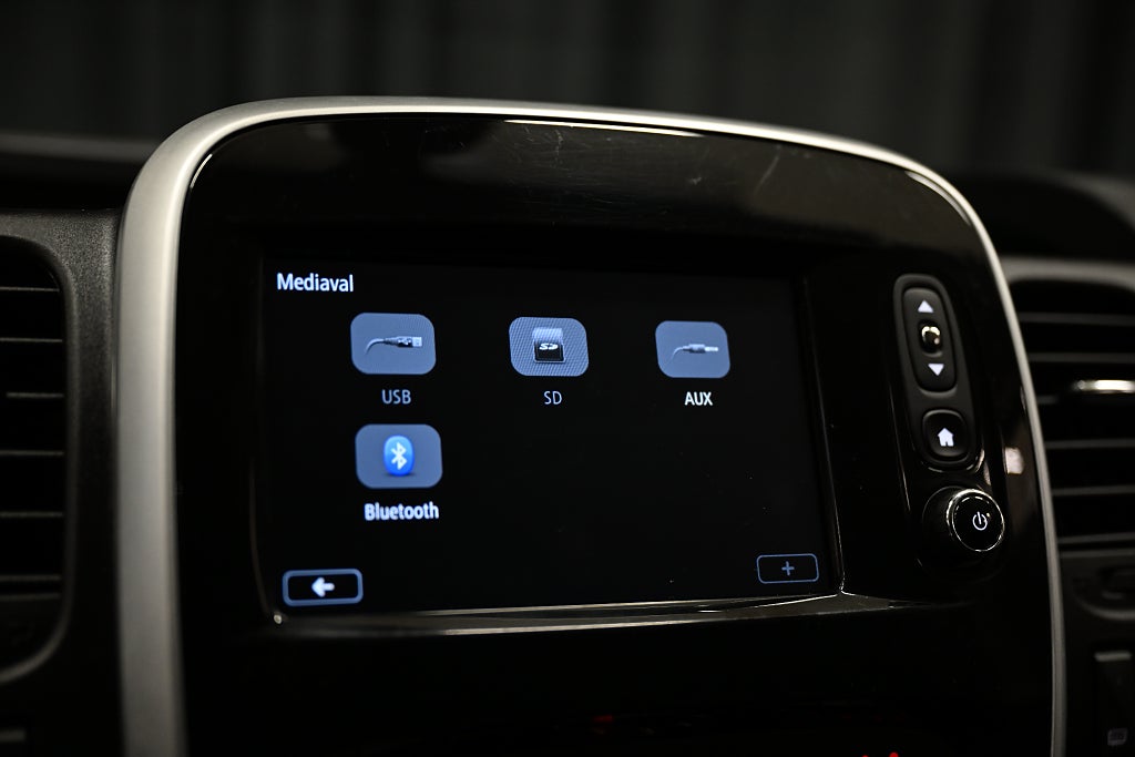 c24b59cf db0c a68a f369 0000734a9074.jpg