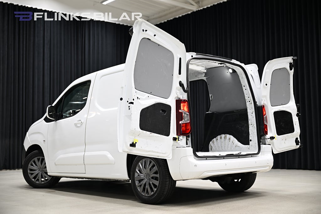 c6767088 b076 4687 b497 000089e4c63b.jpg