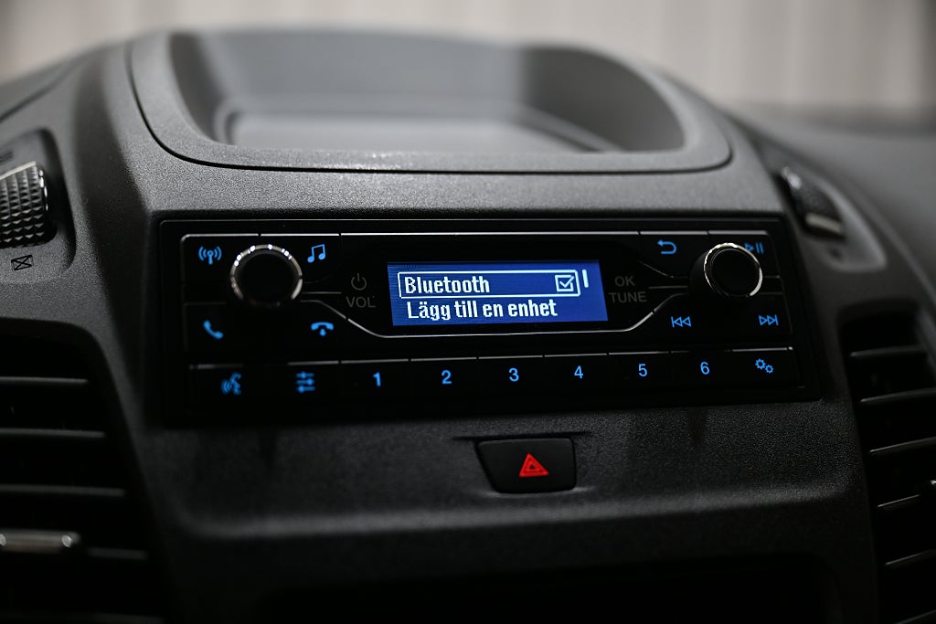 c6cc027c 4545 f403 2eb1 0000c5917e70.jpg