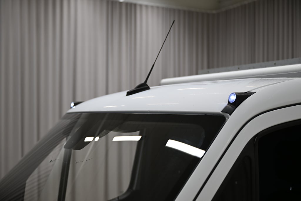 c73e0d30 6e13 b154 cbe6 00004fb67a3b.jpg