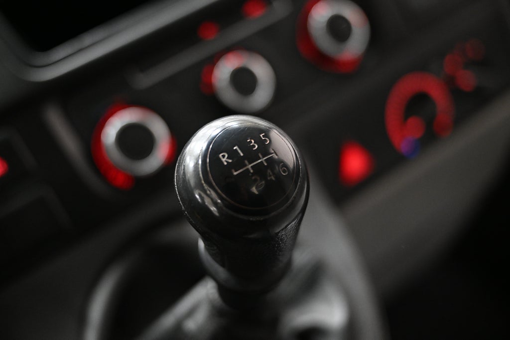 c76dd000 92d6 6aa2 4076 0000a6545e17.jpg