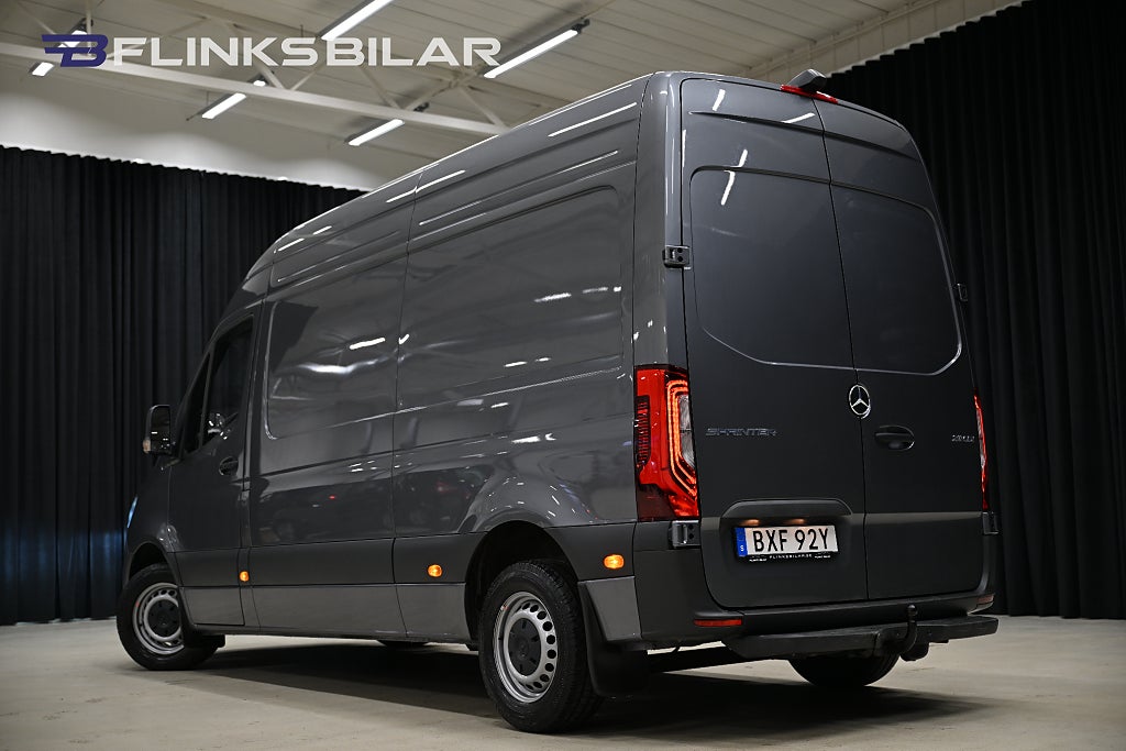 c9759424 52b7 74b5 2b09 0000542c2c00.jpg